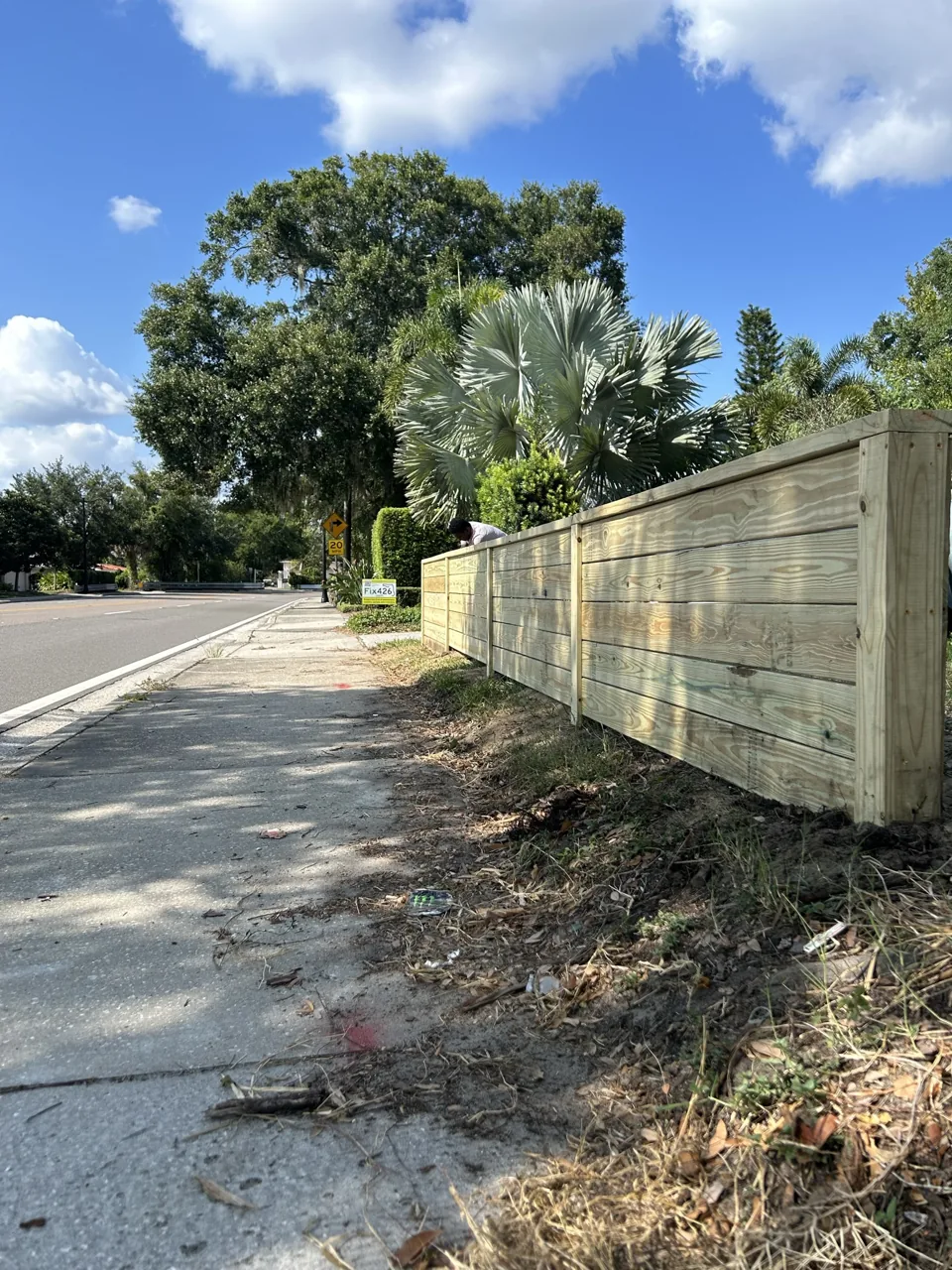 Natural wood Horizontal fencing